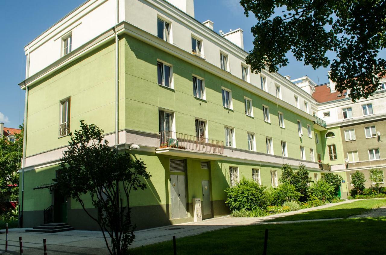 New Life Apartment Next To Metro Station Варшава Экстерьер фото