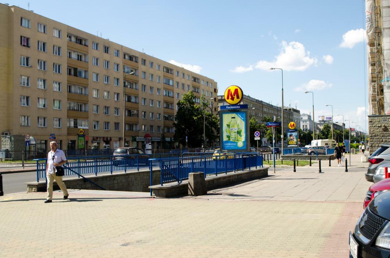 New Life Apartment Next To Metro Station Варшава Экстерьер фото